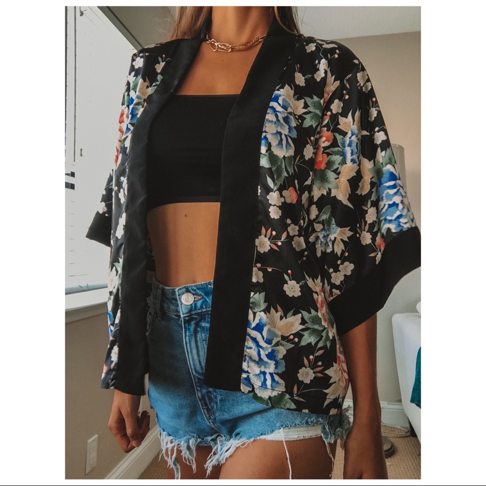 Crop Kimono 🌸